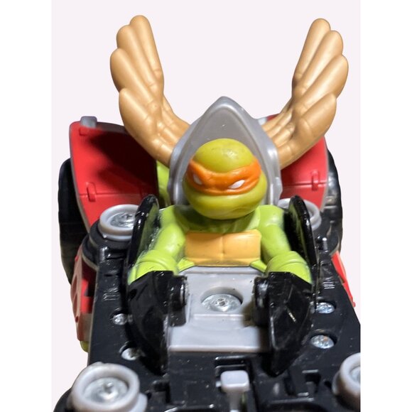 Teenage Mutant Ninja Turtles Twist-n-Mutate Michaelangelo Patrol Buggy Racer - Picture 3 of 16